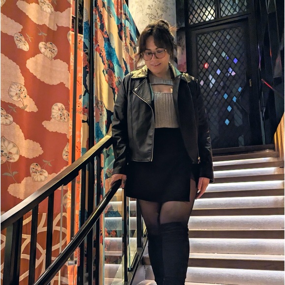 High Rise Black Skort - Picture 4 of 4